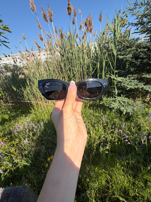 Vist Large View of Product Image Which is Used Ray-Ban Sunglasses