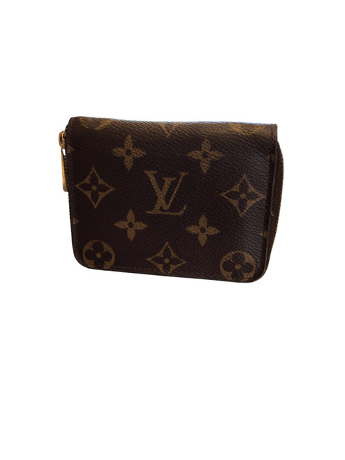Vist Large View of Product Image Which is Used Louis Vuitton Small Leather Handbag