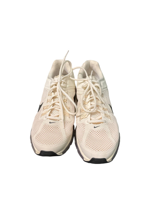 Vist Large View of Product Image Which is Used Nike Mens Athletic Shoes 9.5