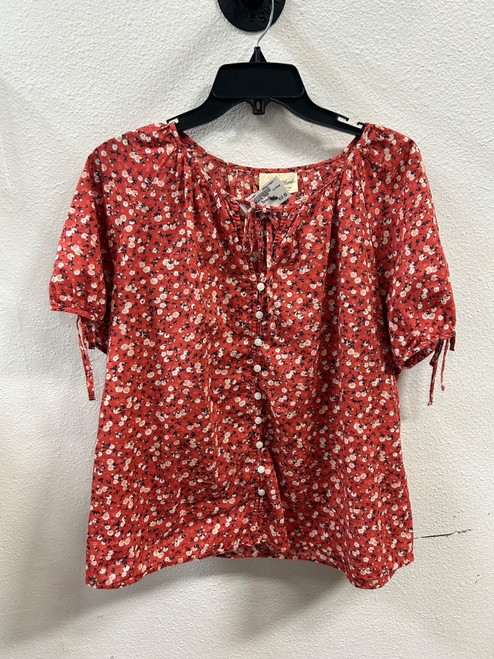 Vist Large View of Product Image Which is Used Universal Threads Short Sleeve Top L-12/14