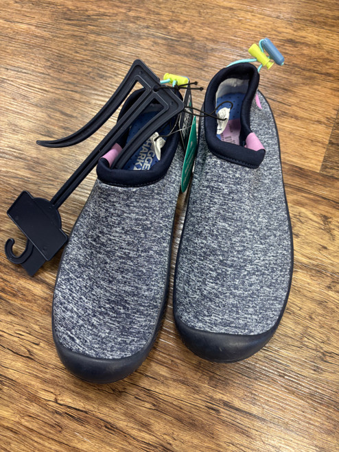 Vist Large View of Product Image Which is Nwt Water Shoes 7