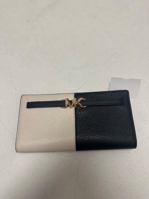 Vist Large View of Product Image Which is Used Michael Michael Kors Leather Wallet