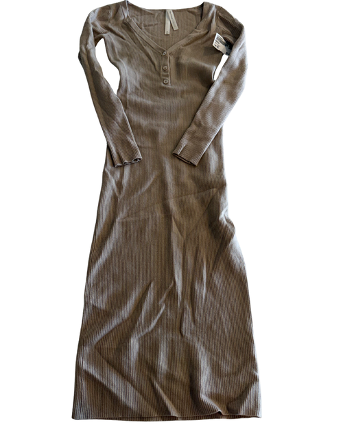 Vist Large View of Product Image Which is Gently used Babaton short dress XXS