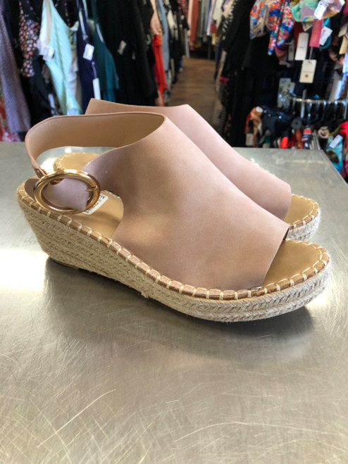 Vist Large View of Product Image Which is Used Catherine Catherine Malandrino Sandals 8.5
