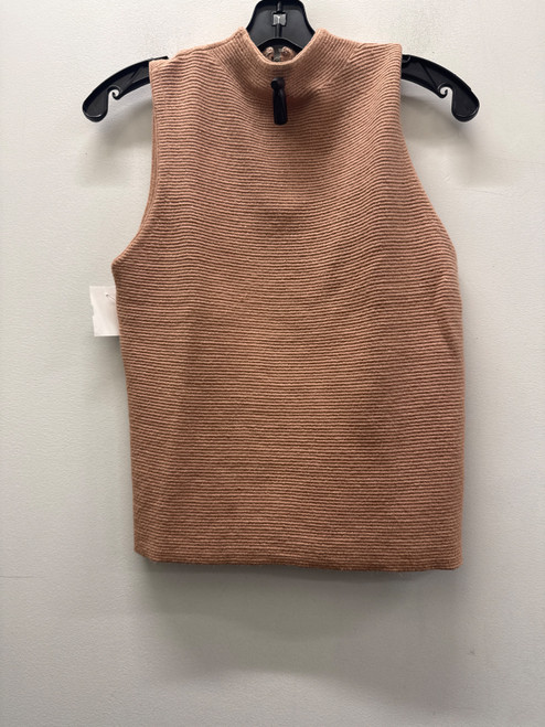 Vist Large View of Product Image Which is Used Unbranded Sleeveless Top M-8/10