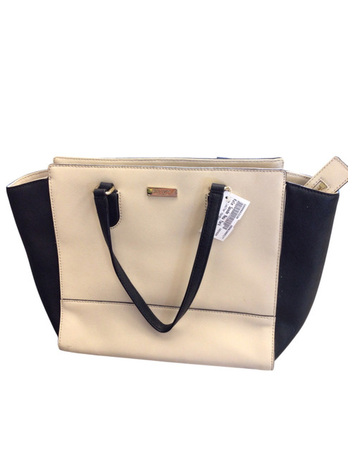 Vist Large View of Product Image Which is Used Kate Spade New York Large Leather Handbag