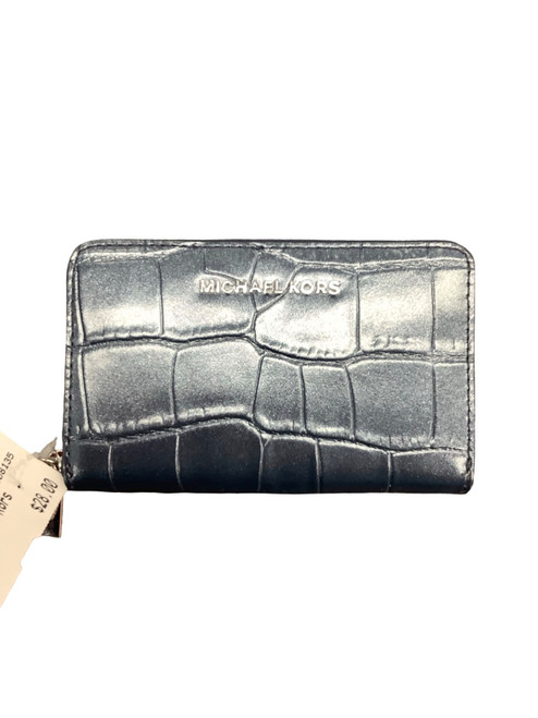 Vist Large View of Product Image Which is Used Michael Michael Kors Wallet