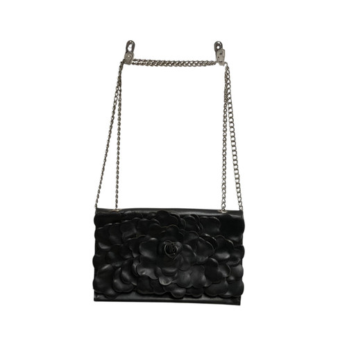Vist Large View of Product Image Which is Used Patricia Nash Small Leather Handbag