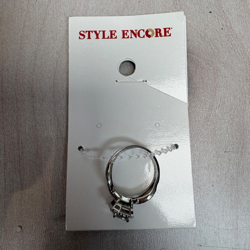 Vist Large View of Product Image Which is Used Unbranded Ring