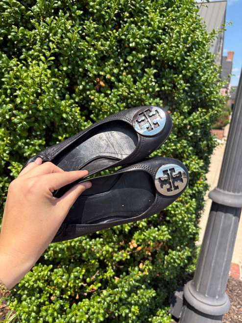 Vist Large View of Product Image Which is Used Tory Burch Flats