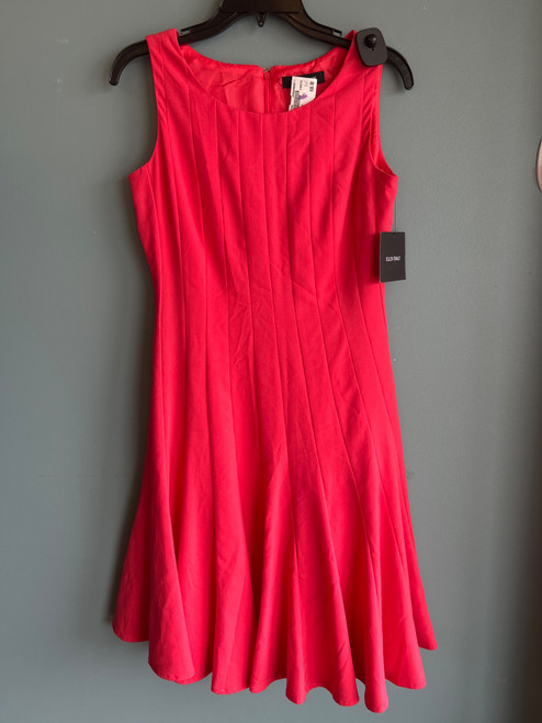 Vist Large View of Product Image Which is Used Ellen Tracy Short Dress F S-4/6