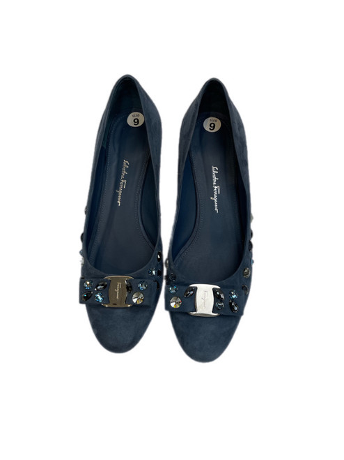 Vist Large View of Product Image Which is Used Salvatore Ferragamo Low Heels 9