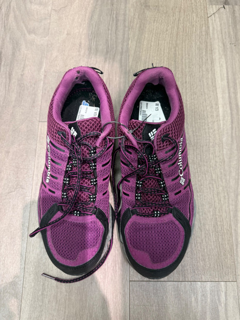 Vist Large View of Product Image Which is Used Columbia Performance Shoes 10