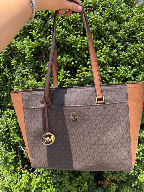 Vist Large View of Product Image Which is Used Michael Michael Kors Small Leather Handbag
