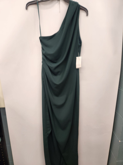 Vist Large View of Product Image Which is Used Alexia Admor Long Dress B M-8/10