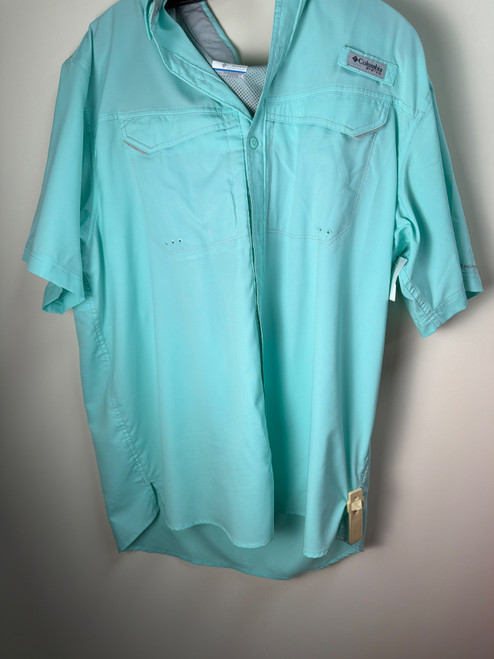 Vist Large View of Product Image Which is Used Columbia Mens Short Sleeve Top L/16-16.5