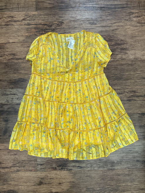 Vist Large View of Product Image Which is Used Urban Outfitters Short Dress B M-8/10
