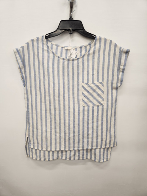 Vist Large View of Product Image Which is Used Tea N Rose Short Sleeve Top M-8/10