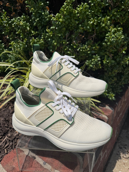 Vist Large View of Product Image Which is Used Tory Burch Casual Shoes 8.5