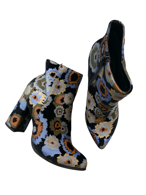 Vist Large View of Product Image Which is Used Patrizia Ankle Boots 8