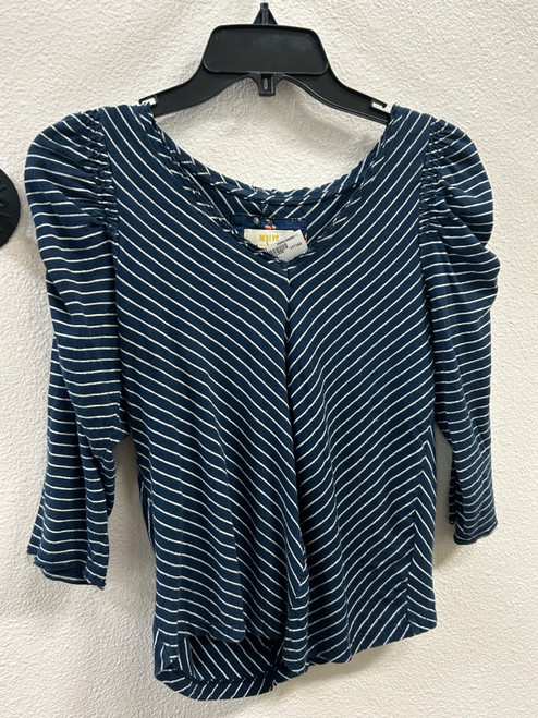 Vist Large View of Product Image Which is Used Maeve Short Sleeve Top XS-0/2