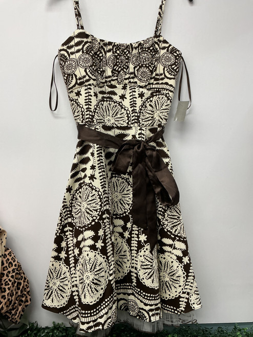 Vist Large View of Product Image Which is Used Alyn Paige Short Dress F S-4/6