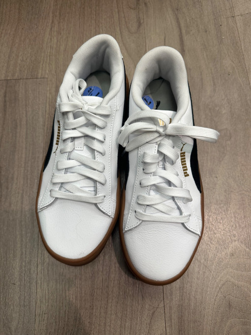 Vist Large View of Product Image Which is Used Puma Casual Shoes 7.5