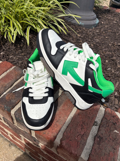 Vist Large View of Product Image Which is Used Off-White Sneakers