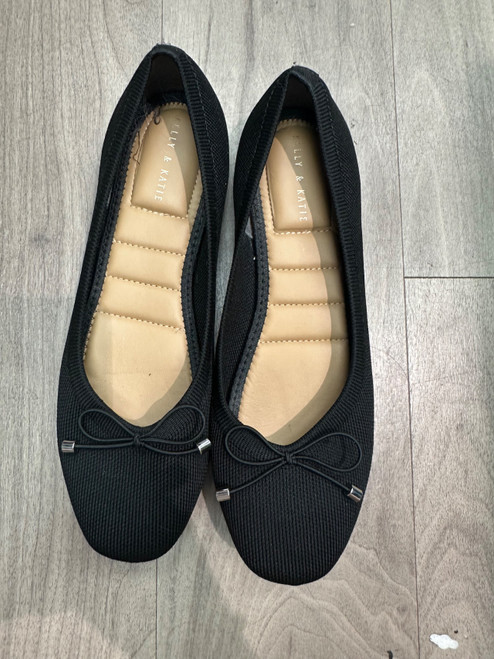 Vist Large View of Product Image Which is Used Kelly & Katie Flats 9