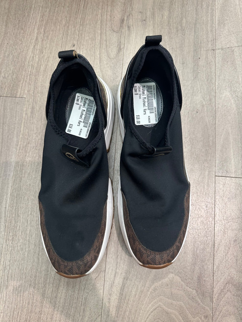 Vist Large View of Product Image Which is Used Michael Michael Kors Casual Shoes 9