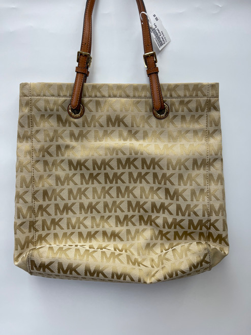 Vist Large View of Product Image Which is Used Michael Michael Kors Xlarge Handbag