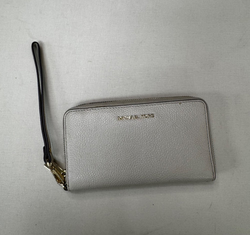 Vist Large View of Product Image Which is Used Michael Michael Kors Leather Wallet