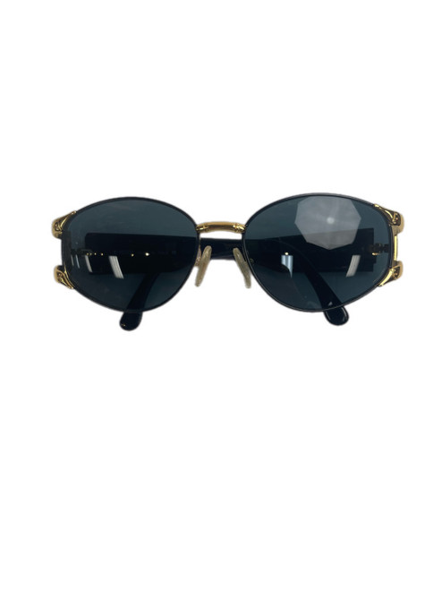 Vist Large View of Product Image Which is Used Fendi Sunglasses