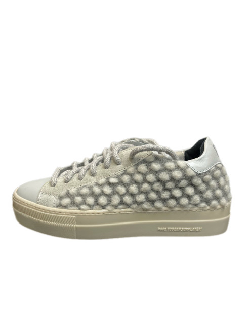 Vist Large View of Product Image Which is Used P448 Casual Shoes 5.5