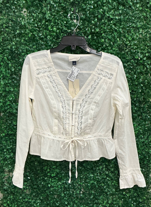 Vist Large View of Product Image Which is Used Universal Threads Long Sleeve Top XS-0/2