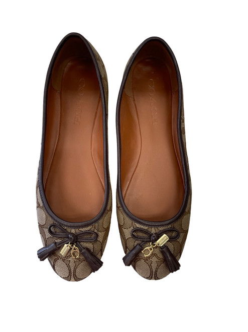 Vist Large View of Product Image Which is Used Coach Flats 8