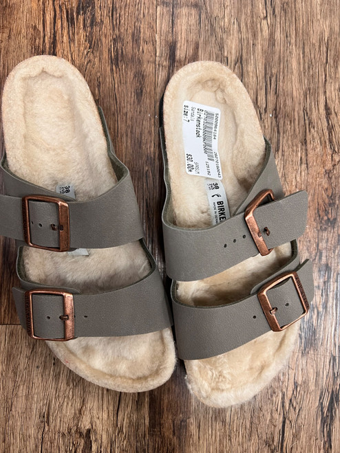 Vist Large View of Product Image Which is Used Birkenstock Sandals 7