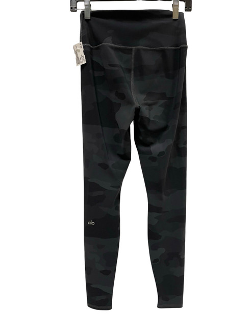 Vist Large View of Product Image Which is Used Alo Yoga Active Leggings 4-27