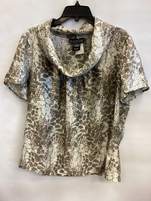 Vist Large View of Product Image Which is Used Unbranded Short Sleeve Top XL-16