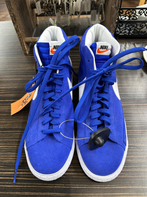 Vist Large View of Product Image Which is Used Nike Mens Athletic Shoes 12