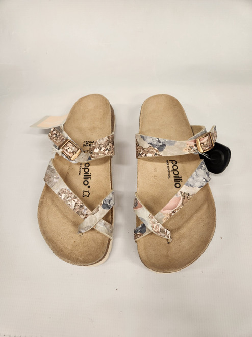Vist Large View of Product Image Which is Used Unbranded Wedge Sandals 7