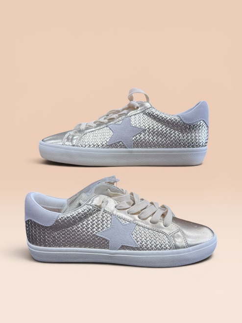 Vist Large View of Product Image Which is Used Vintage Havana Casual Shoes 10