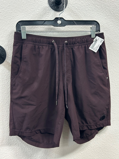 Vist Large View of Product Image Which is Used Vuori Active Shorts S 4-6/27-28