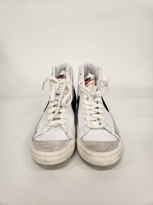 Vist Large View of Product Image Which is Used Nike Casual Shoes 7