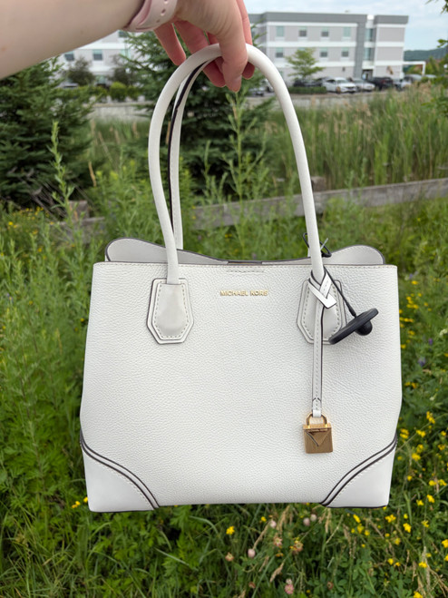Vist Large View of Product Image Which is Used Michael Kors Large Leather Handbag