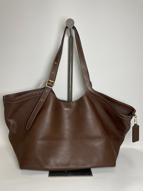 Vist Large View of Product Image Which is Used Coach Xlarge Leather Handbag