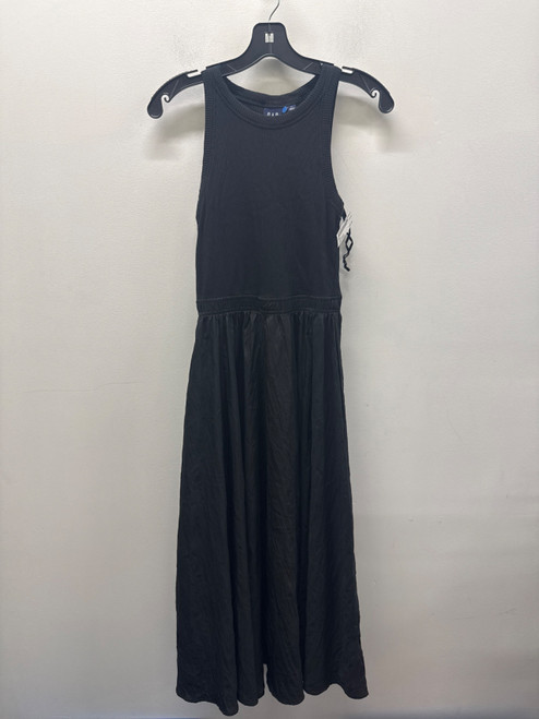 Vist Large View of Product Image Which is Used Black Gap Long Dress B S-4/6