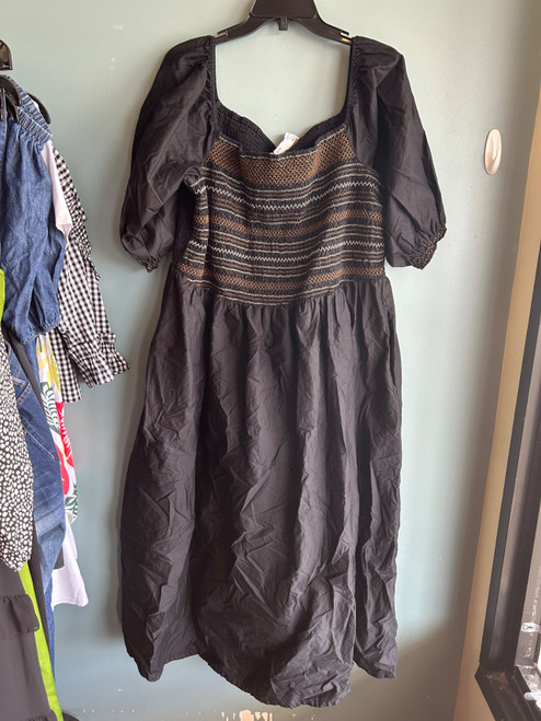 Vist Large View of Product Image Which is Used Old Navy Long Dress F 2X-20