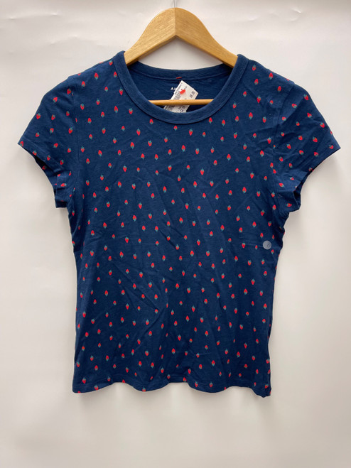 Vist Large View of Product Image Which is Used Unbranded T-Shirt L-12/14