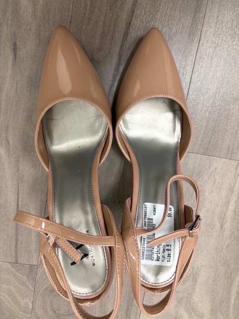 Vist Large View of Product Image Which is Used Worthington High Heels 9.5